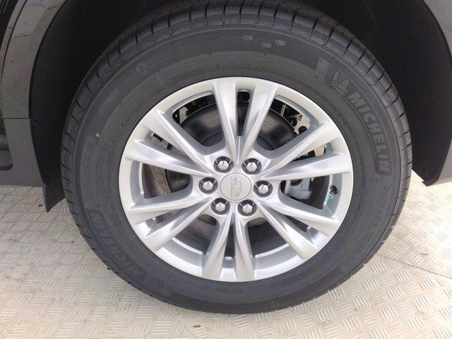 2025 Cadillac XT5 Vehicle Photo in PINEVILLE, NC 28134-8495