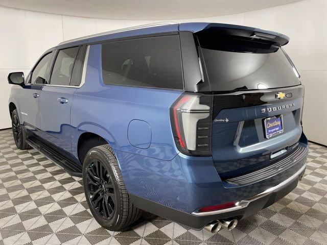 2025 Chevrolet Suburban Vehicle Photo in PHOENIX, AZ 85014-3381