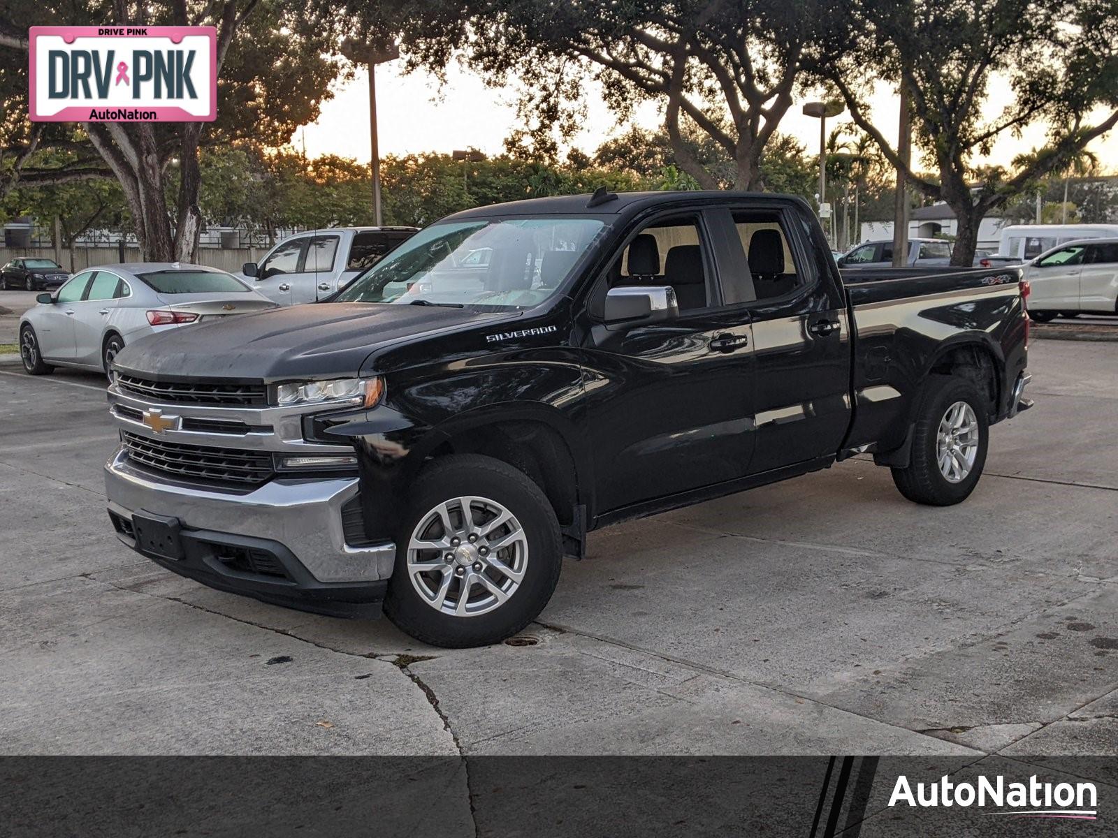 2020 Chevrolet Silverado 1500 Vehicle Photo in PEMBROKE PINES, FL 33024-6534