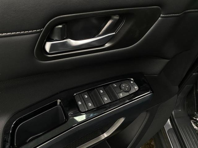 2025 Nissan Pathfinder Vehicle Photo in Appleton, WI 54913