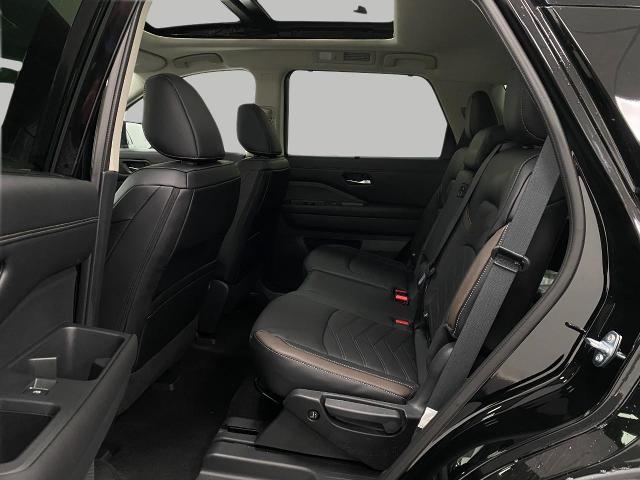 2025 Nissan Pathfinder Vehicle Photo in Appleton, WI 54913