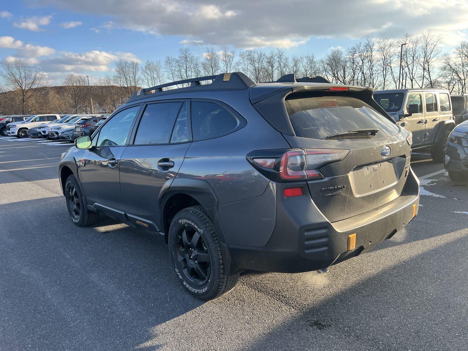 2025 Subaru Outback Vehicle Photo in Mechanicsburg, PA 17050