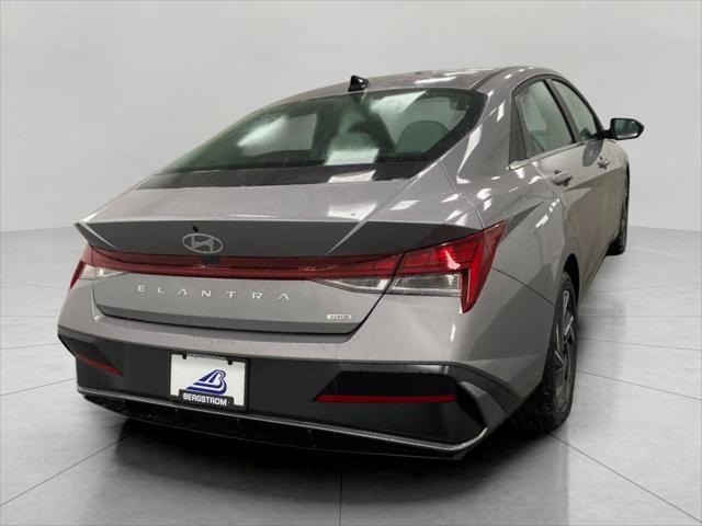 2025 Hyundai ELANTRA Hybrid Vehicle Photo in Appleton, WI 54913