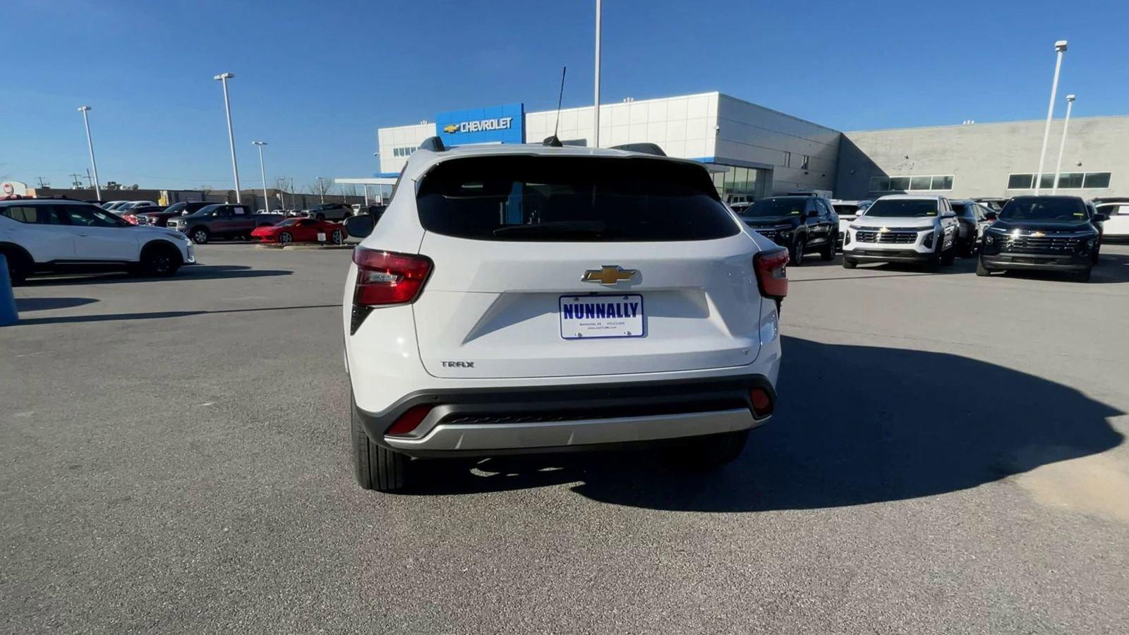 2025 Chevrolet Trax Vehicle Photo in BENTONVILLE, AR 72712-4322