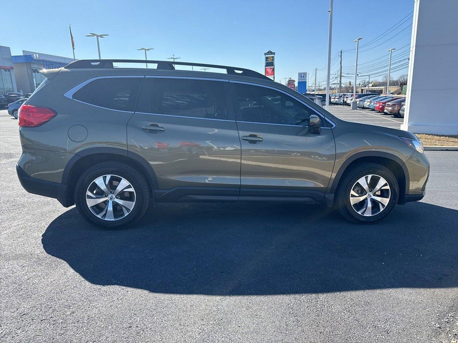 2022 Subaru Ascent Vehicle Photo in Harrisburg, PA 17111