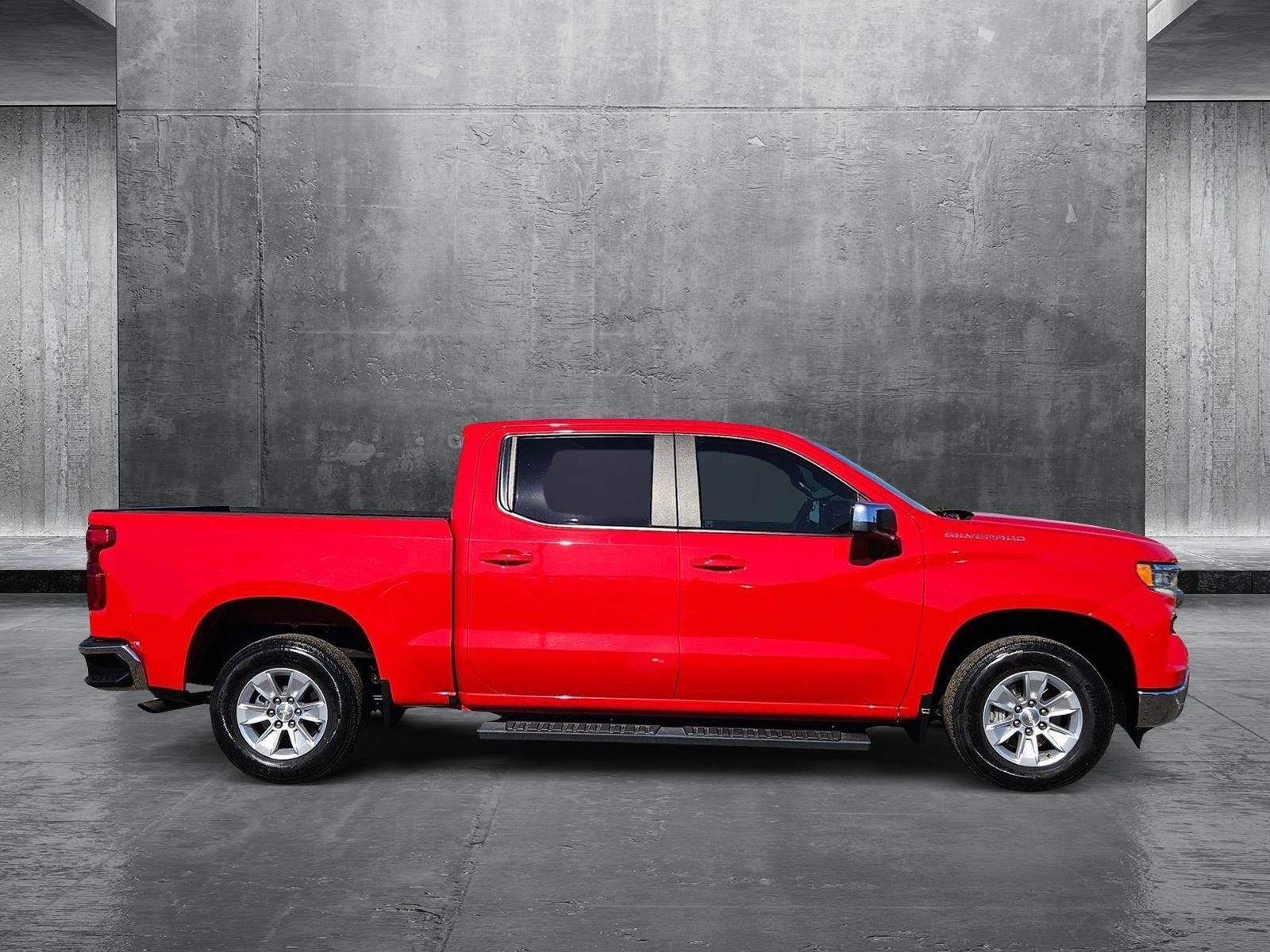 2022 Chevrolet Silverado 1500 Vehicle Photo in PEORIA, AZ 85382-3715