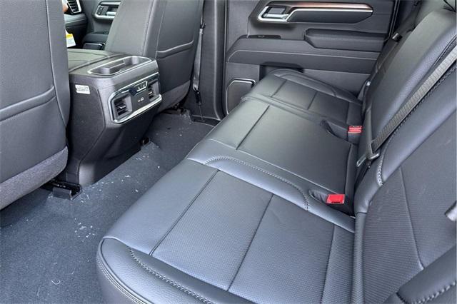 2025 GMC Sierra 2500 HD Vehicle Photo in ELK GROVE, CA 95757-8703