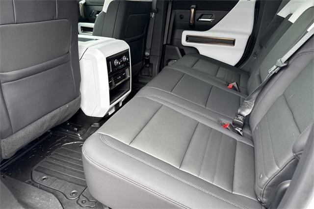 2025 GMC HUMMER EV SUV Vehicle Photo in ELK GROVE, CA 95757-8703