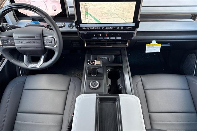 2025 GMC HUMMER EV SUV Vehicle Photo in ELK GROVE, CA 95757-8703