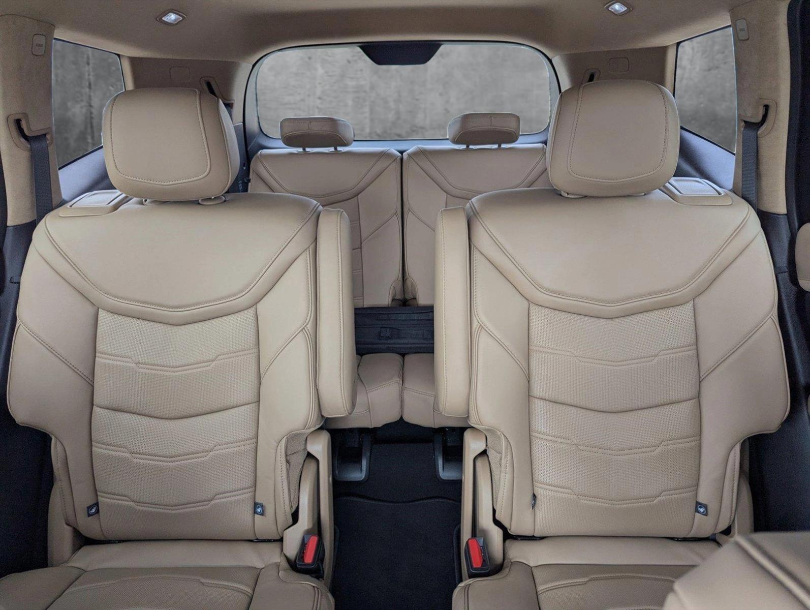 2025 Cadillac XT6 Vehicle Photo in CORPUS CHRISTI, TX 78412-4902