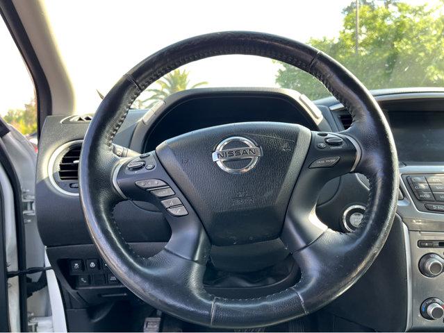 2020 Nissan Pathfinder Vehicle Photo in Savannah, GA 31419