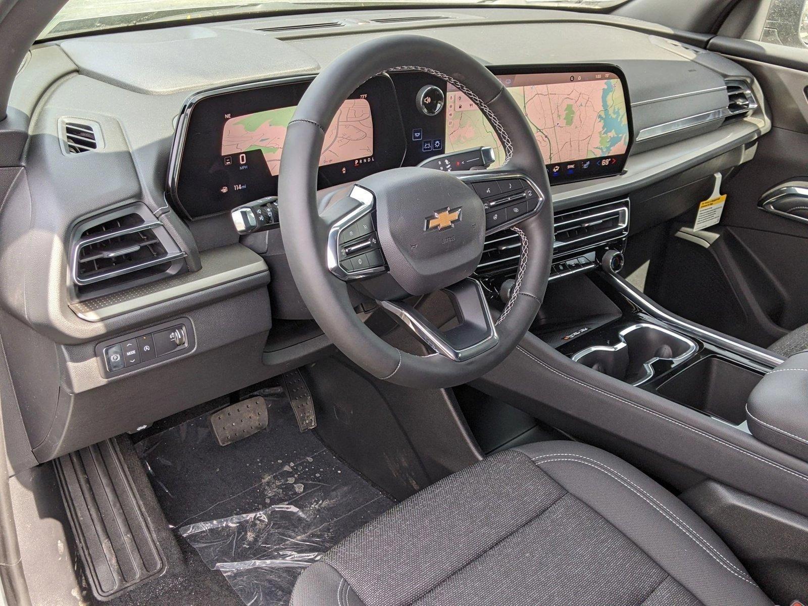 2025 Chevrolet Traverse Vehicle Photo in TIMONIUM, MD 21093-2300