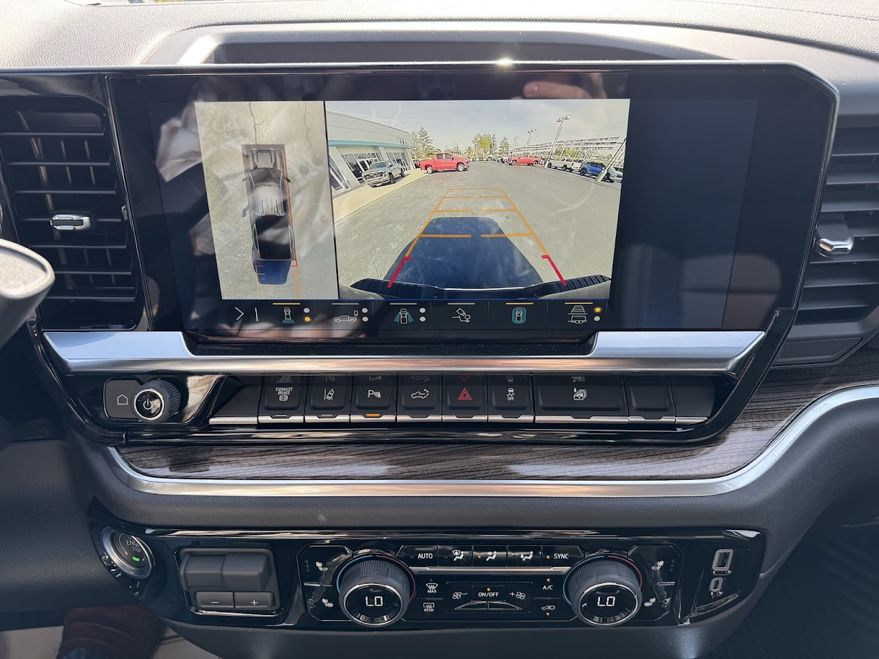2025 Chevrolet Silverado 3500 HD Vehicle Photo in BOONVILLE, IN 47601-9633