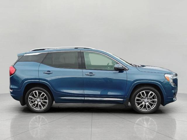 2024 GMC Terrain Vehicle Photo in OSHKOSH, WI 54904-7811