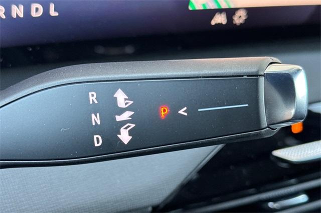 2025 Buick Enclave Vehicle Photo in ELK GROVE, CA 95757-8703
