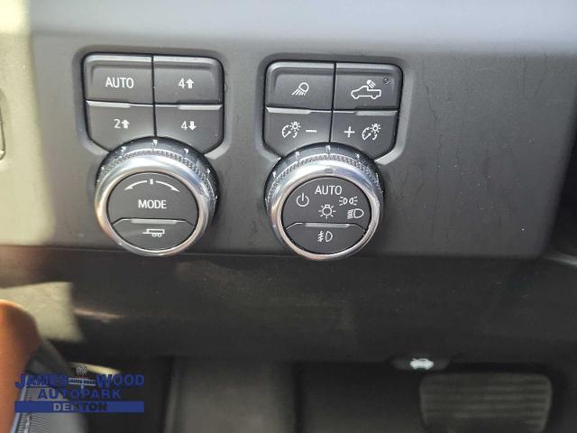 2024 GMC Sierra 1500 Vehicle Photo in DENTON, TX 76210-9321