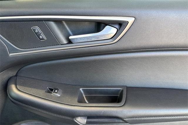2022 Ford Edge Vehicle Photo in ELK GROVE, CA 95757-8703