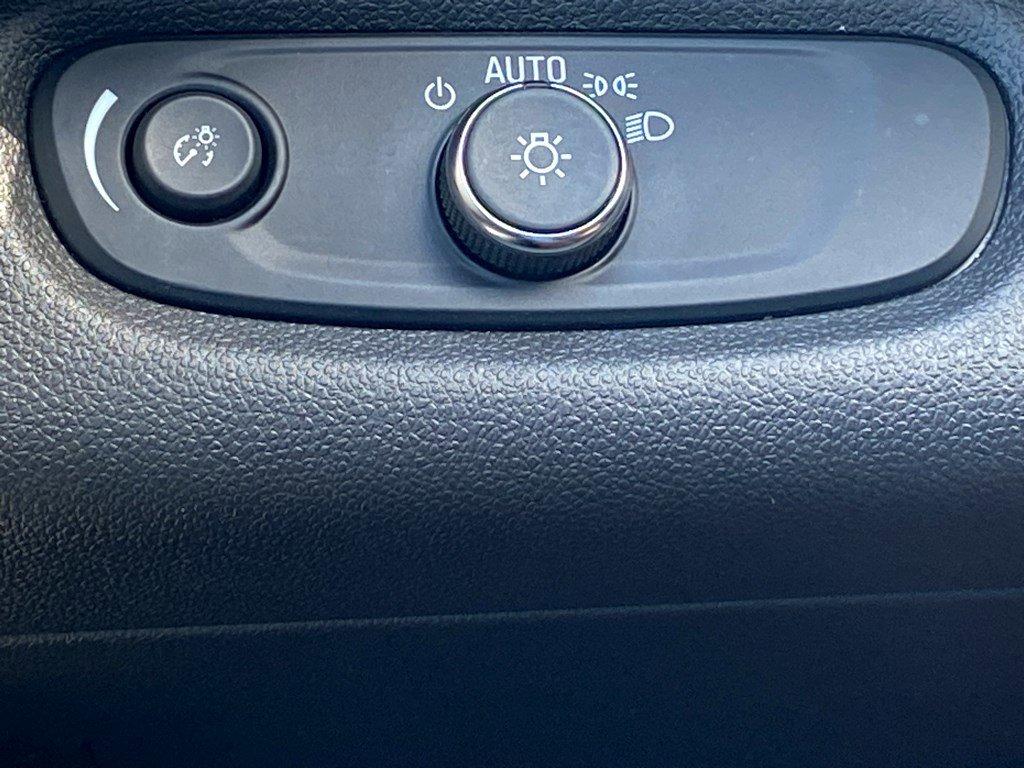 2024 Chevrolet Trax Vehicle Photo in SAVANNAH, GA 31406-4513