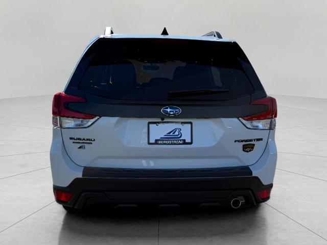 2025 Subaru Forester Vehicle Photo in Oshkosh, WI 54904