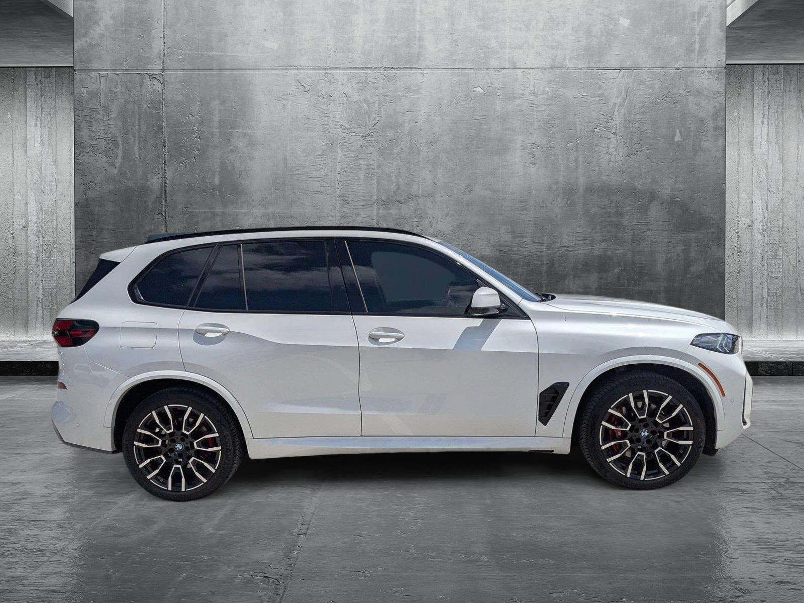 2024 BMW X5 sDrive40i Vehicle Photo in Miami, FL 33169