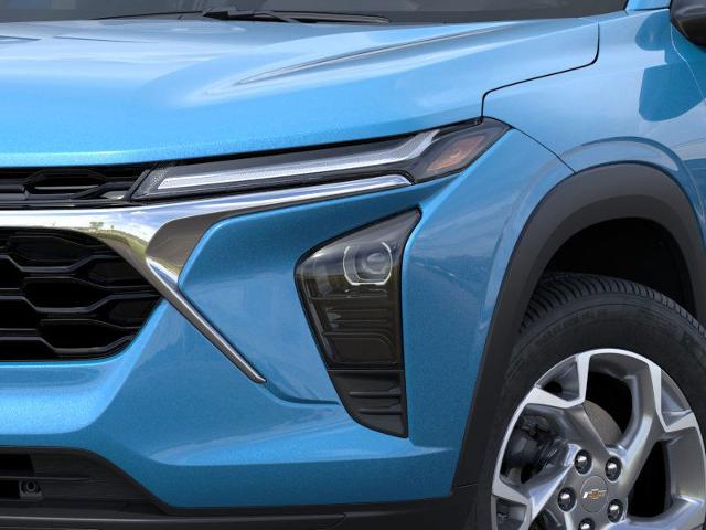 2025 Chevrolet Trax Vehicle Photo in Roslyn, NY 11576