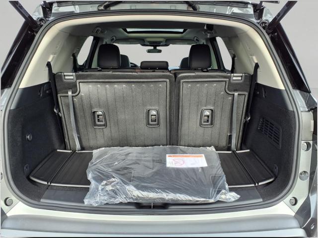 2025 Nissan Pathfinder Vehicle Photo in Oshkosh, WI 54904