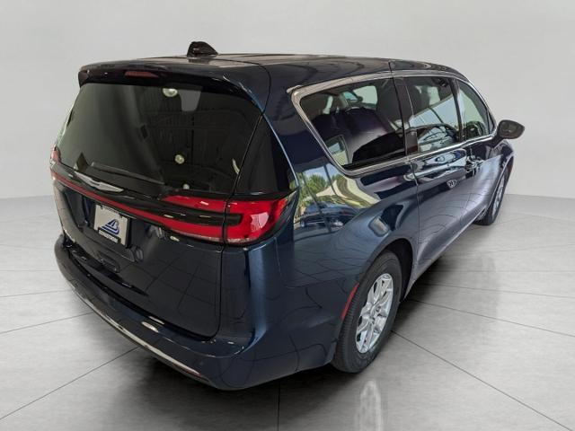 2025 Chrysler Pacifica Vehicle Photo in Oshkosh, WI 54901
