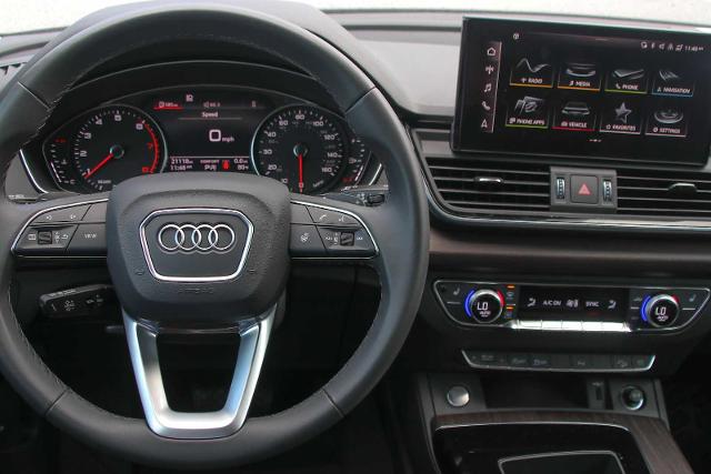 2024 Audi Q5 Vehicle Photo in SUGAR LAND, TX 77478