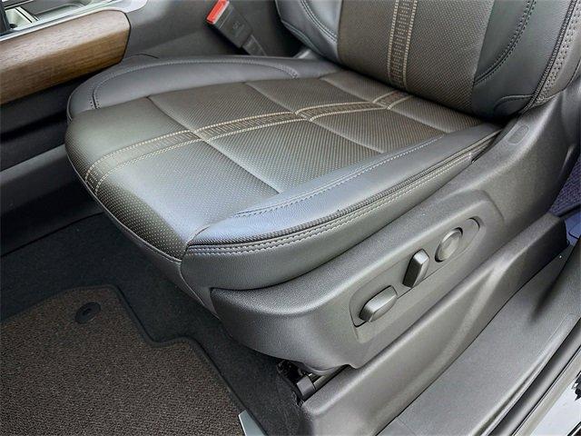 2025 Chevrolet Silverado 1500 Vehicle Photo in PUYALLUP, WA 98371-4149