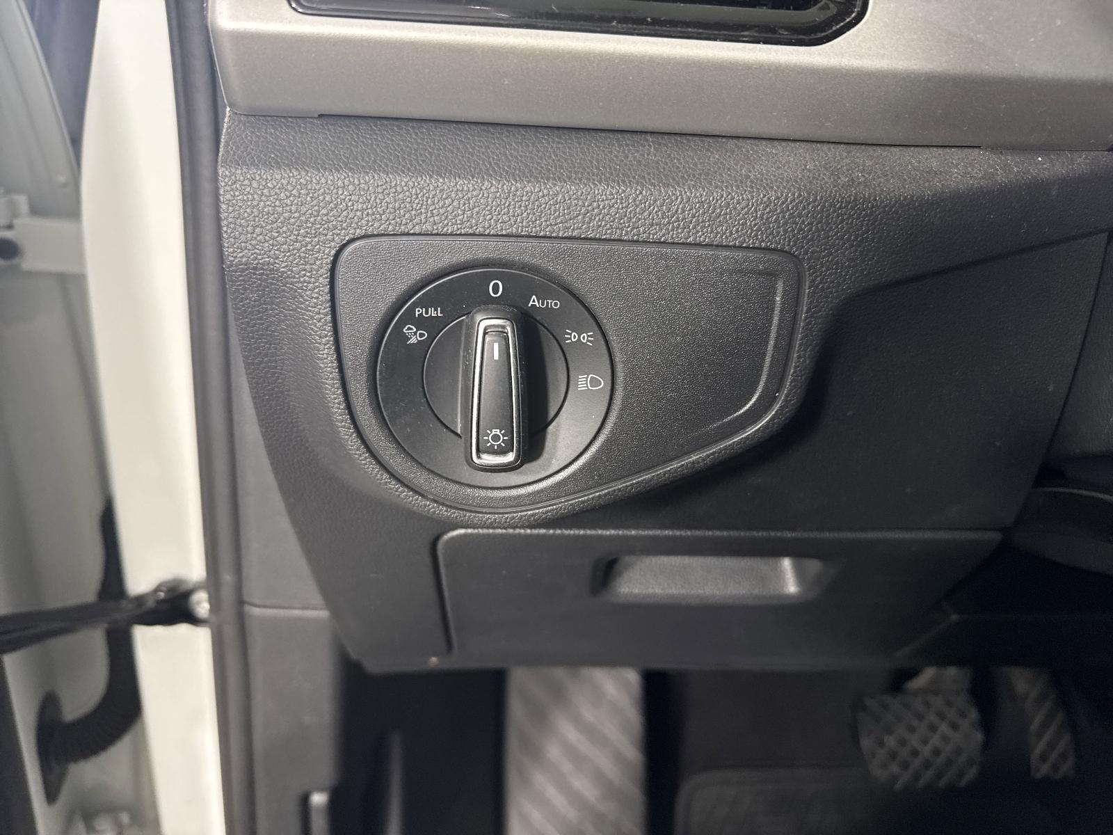2022 Volkswagen Atlas Vehicle Photo in Georgetown, TX 78626