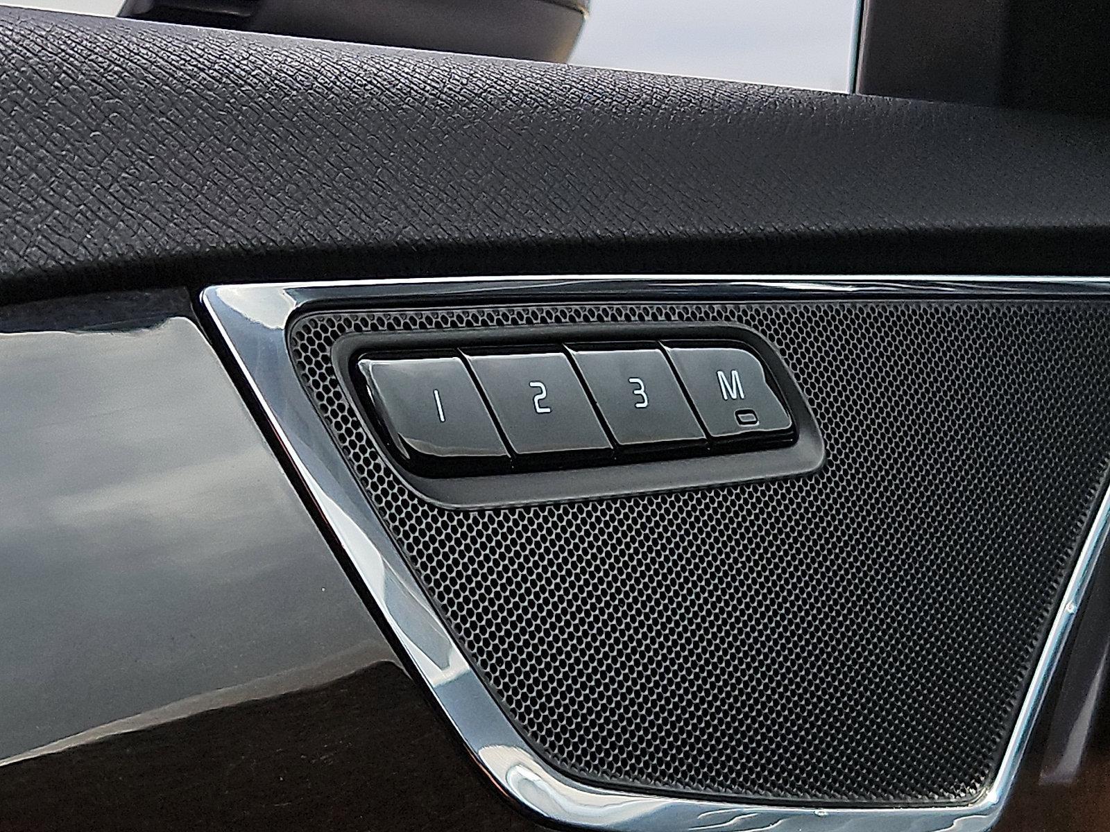 2019 Volvo XC90 Vehicle Photo in Trevose, PA 19053