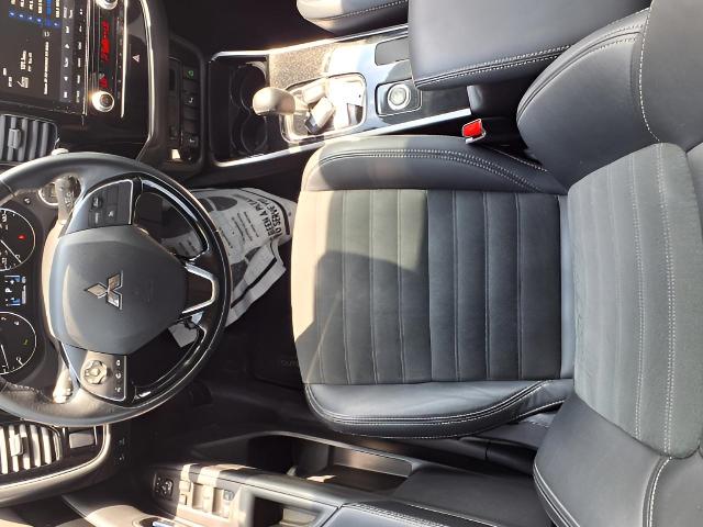 2020 Mitsubishi Outlander Vehicle Photo in Oshkosh, WI 54904