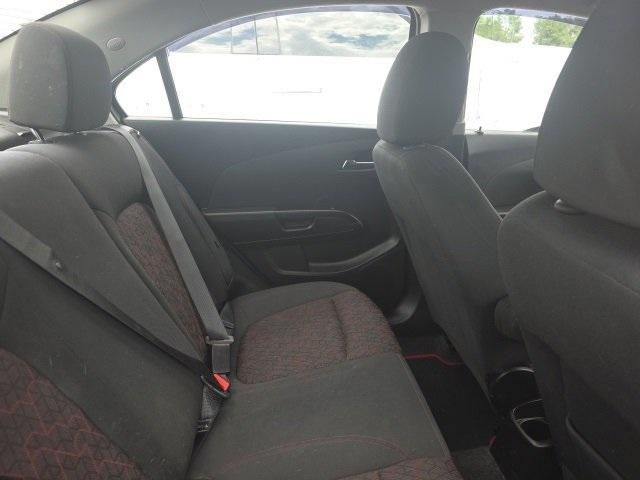 2018 Chevrolet Sonic Vehicle Photo in ENGLEWOOD, CO 80113-6708