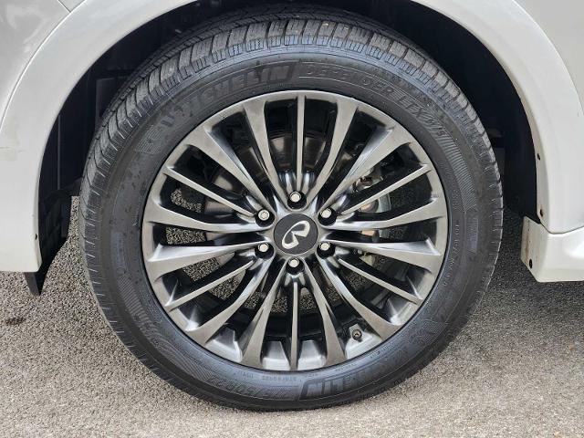 2022 INFINITI QX80 Vehicle Photo in DENTON, TX 76210-9321