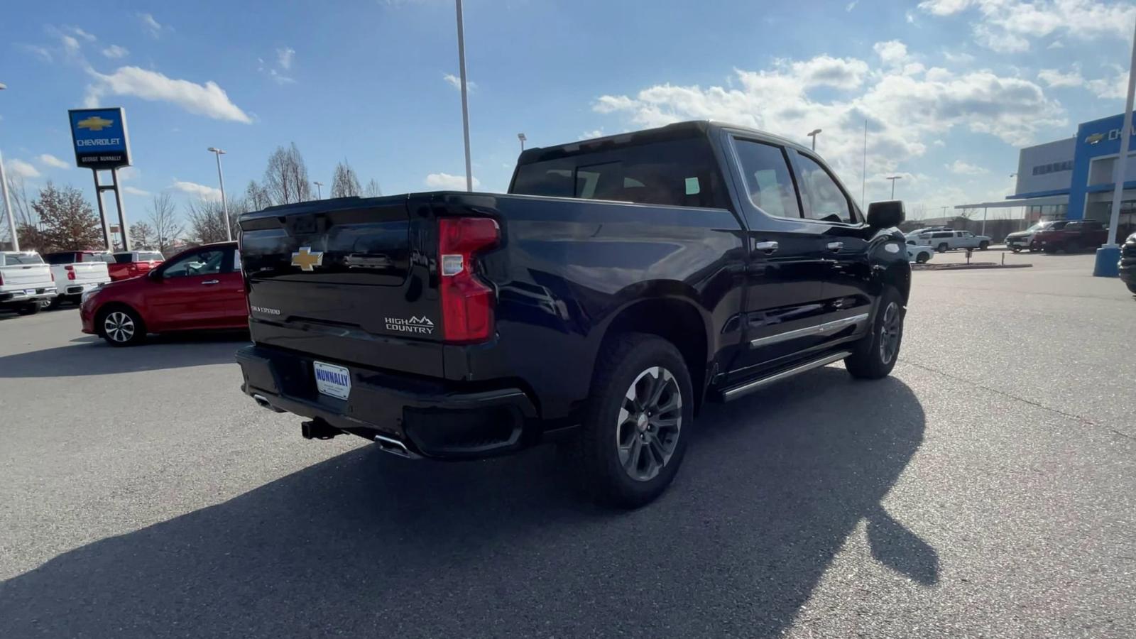 2025 Chevrolet Silverado 1500 Vehicle Photo in BENTONVILLE, AR 72712-4322