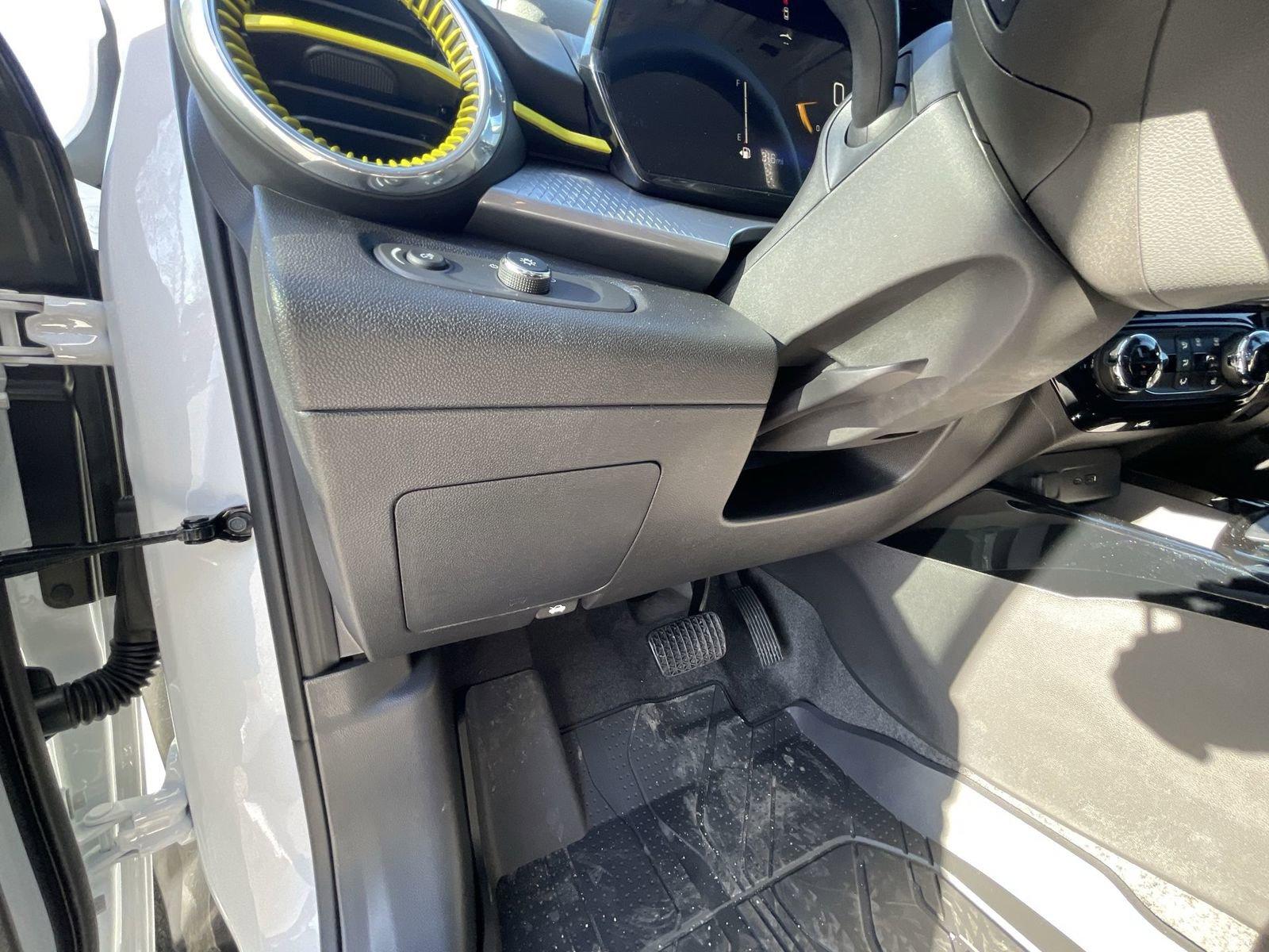 2025 Chevrolet Trax Vehicle Photo in BENTONVILLE, AR 72712-4322