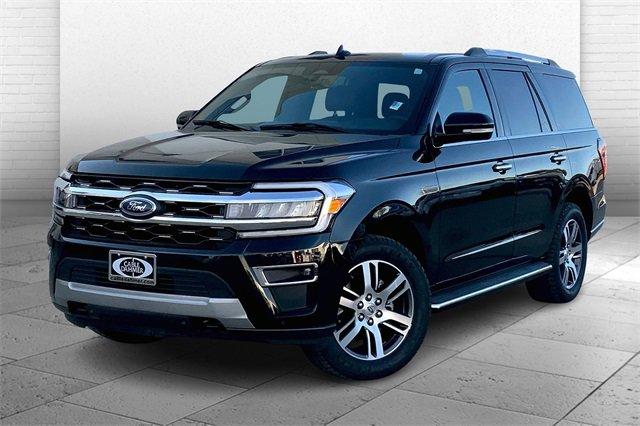 2022 Ford Expedition Vehicle Photo in TOPEKA, KS 66609-0000