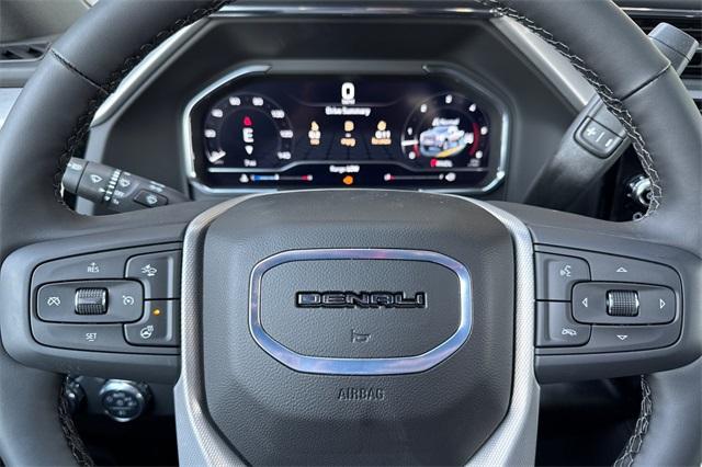 2025 GMC Sierra 2500 HD Vehicle Photo in ELK GROVE, CA 95757-8703