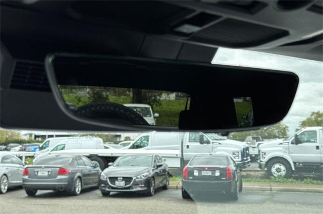 2025 GMC HUMMER EV SUV Vehicle Photo in ELK GROVE, CA 95757-8703
