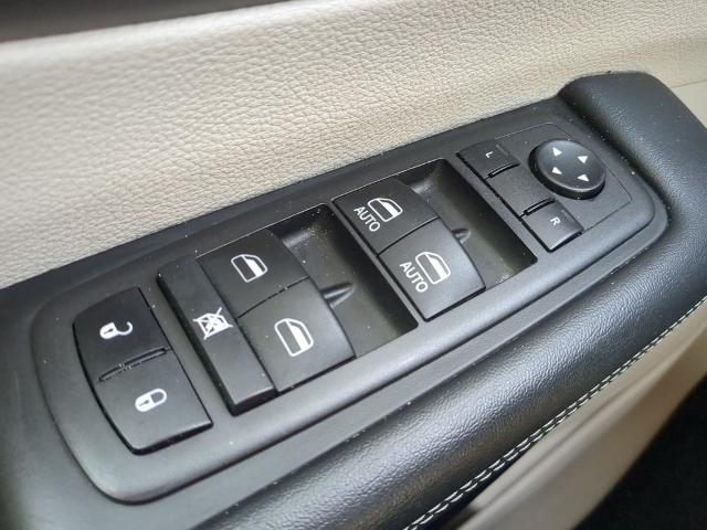 2023 Chrysler Voyager Vehicle Photo in Brunswick, GA 31525