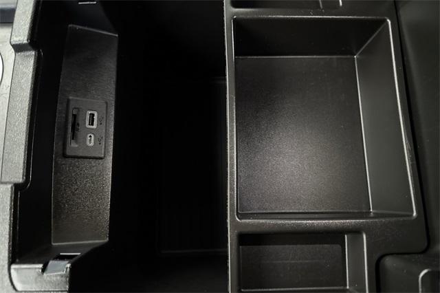 2021 GMC Yukon XL Vehicle Photo in ELK GROVE, CA 95757-8703