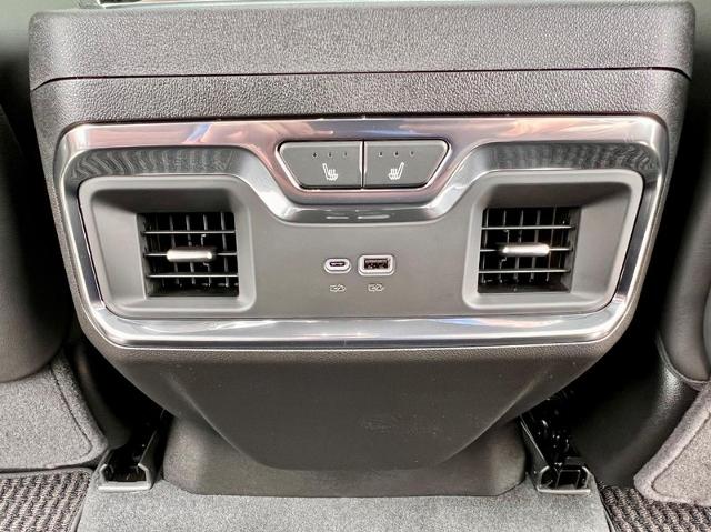 2025 GMC Sierra 1500 Vehicle Photo in EFFINGHAM, IL 62401-2832
