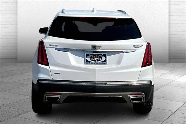 2021 Cadillac XT5 Vehicle Photo in TOPEKA, KS 66609-0000