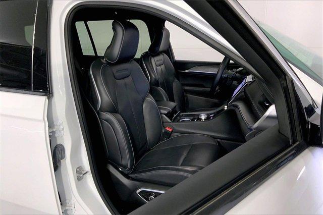 2021 Jeep Grand Cherokee L Vehicle Photo in INDEPENDENCE, MO 64055-1314