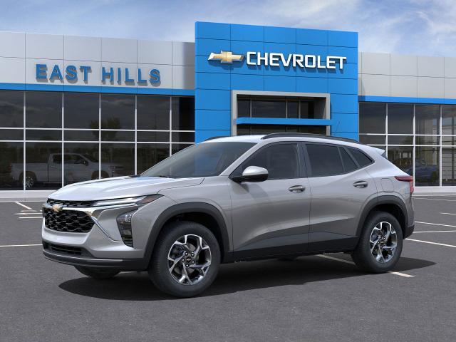 2025 Chevrolet Trax Vehicle Photo in Roslyn, NY 11576