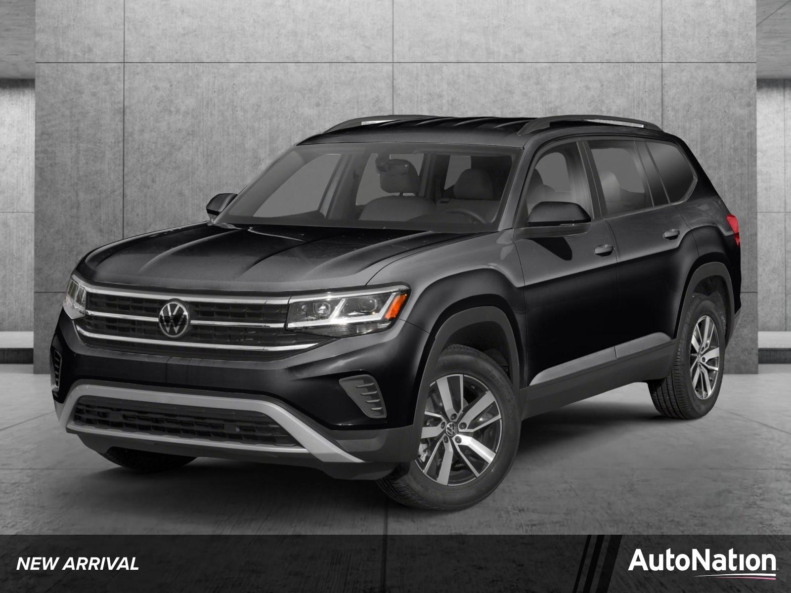 2023 Volkswagen Atlas Vehicle Photo in PEMBROKE PINES, FL 33024-6534