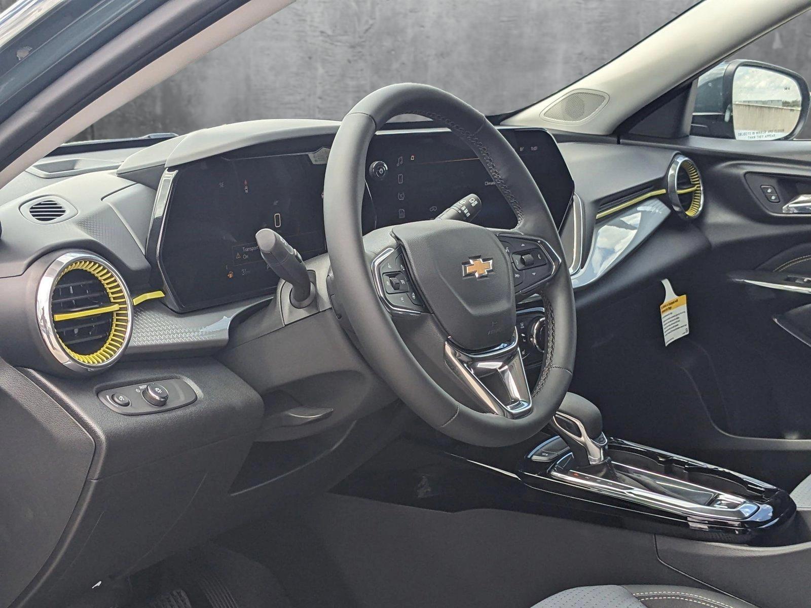 2025 Chevrolet Trax Vehicle Photo in MIAMI, FL 33172-3015