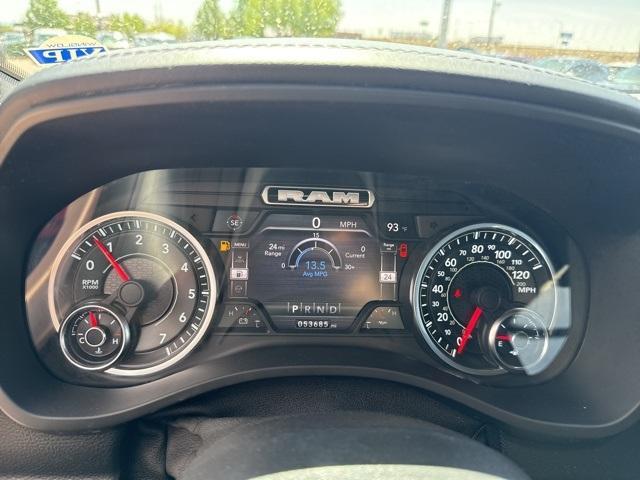 2022 Ram 1500 Vehicle Photo in Winslow, AZ 86047-2439