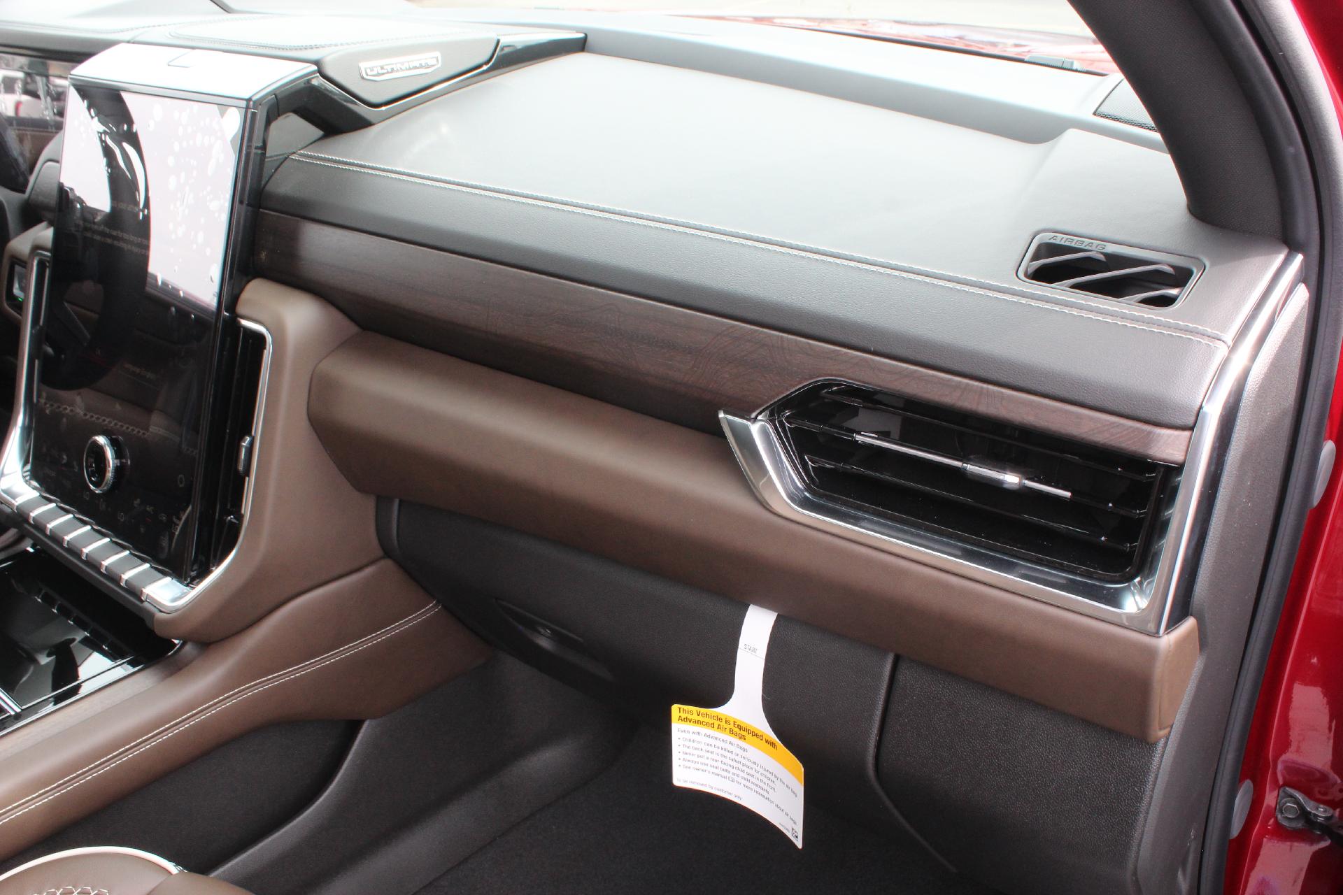 2025 GMC Yukon Vehicle Photo in AURORA, CO 80012-4011