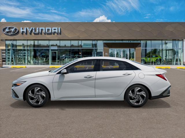 2025 Hyundai ELANTRA Vehicle Photo in Peoria, IL 61615